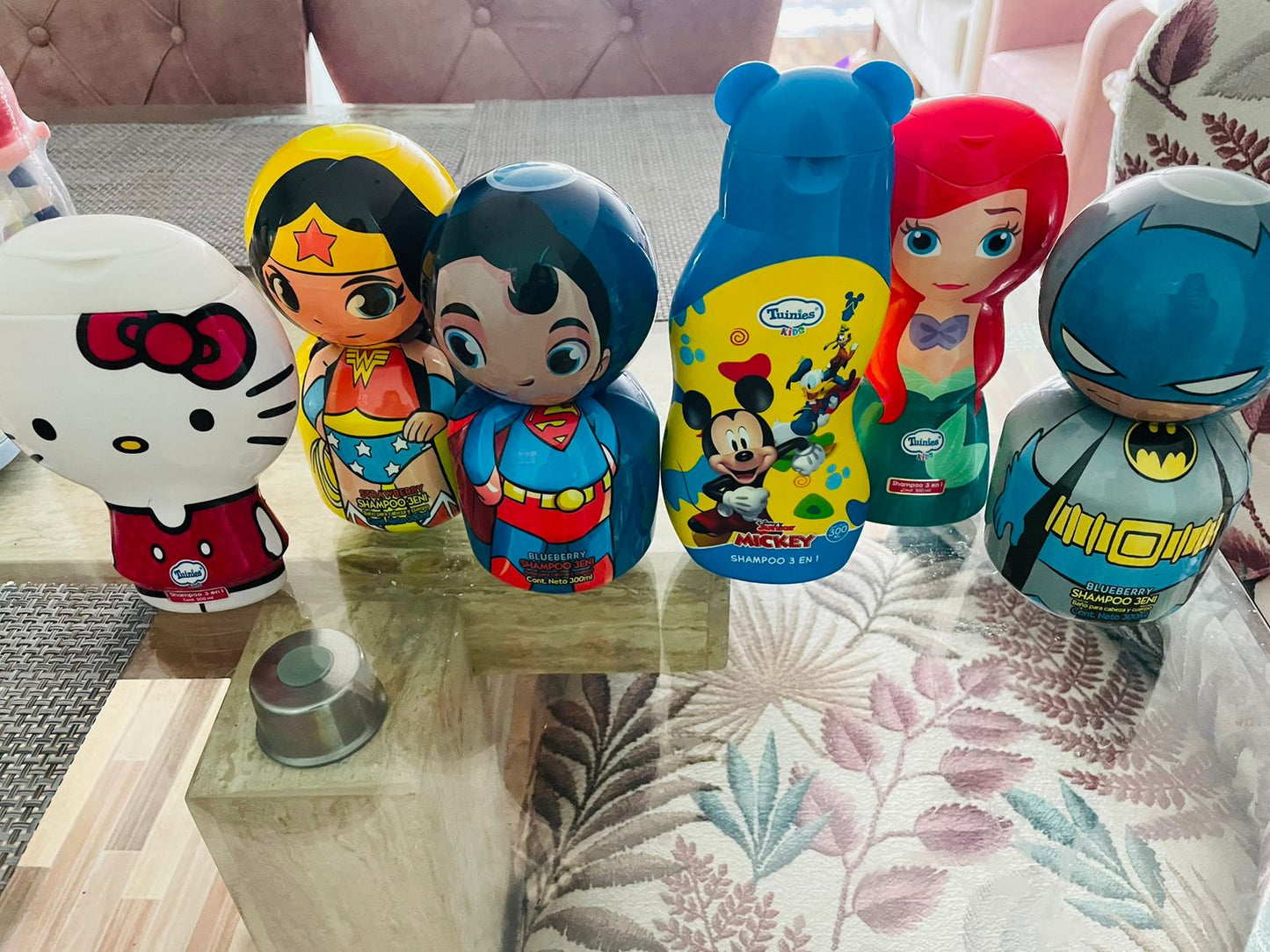 shampoo 3 en 1 para niños con diseño de los Avengers