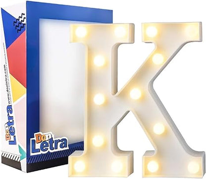 Letras blancas con Luz Led