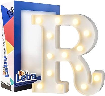 Letras blancas con Luz Led